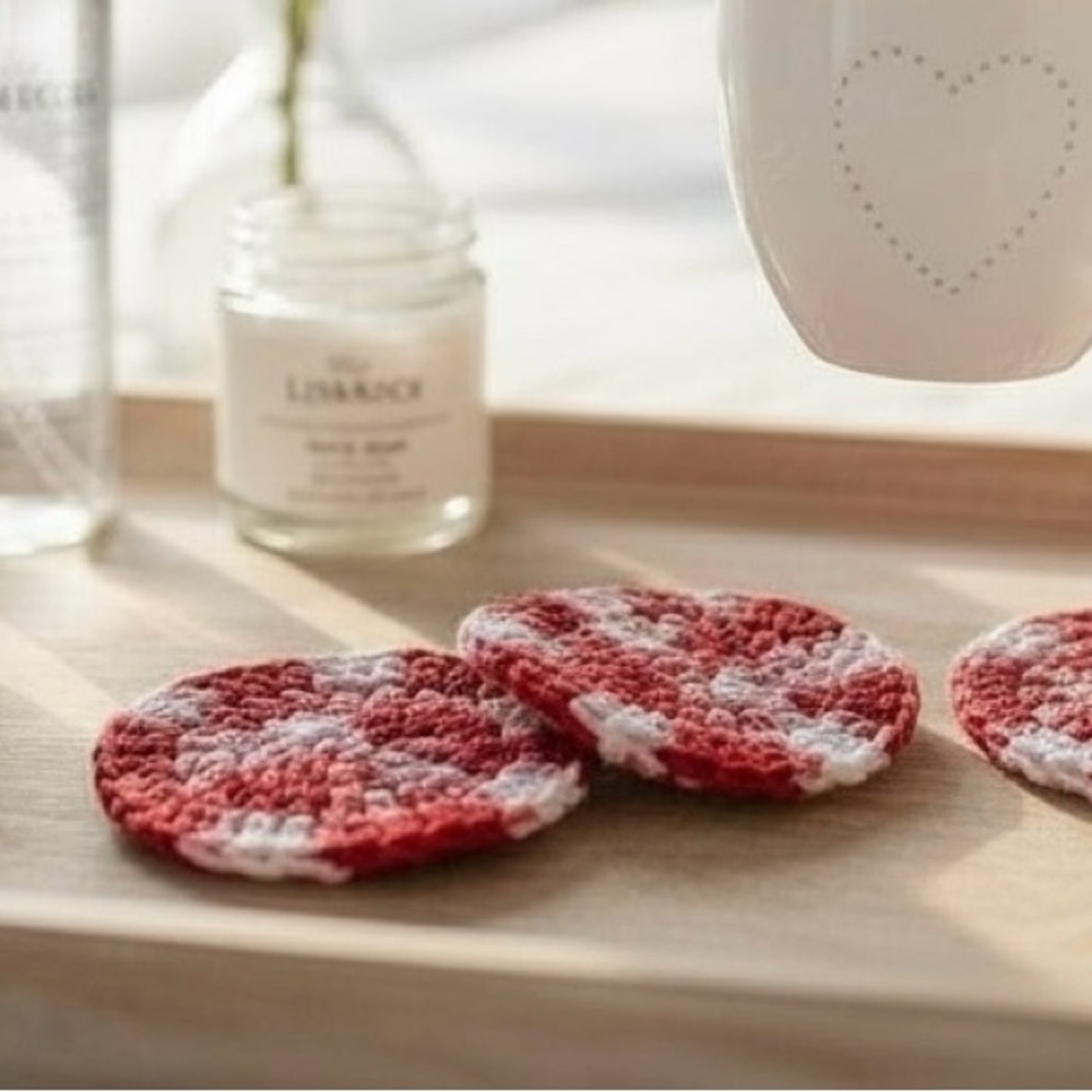 Coaster Set Hand Crafted Crochet Cotton Red White Valentine Holiday Bar Cart